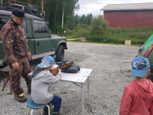 Kylätapahtuma koululla 2